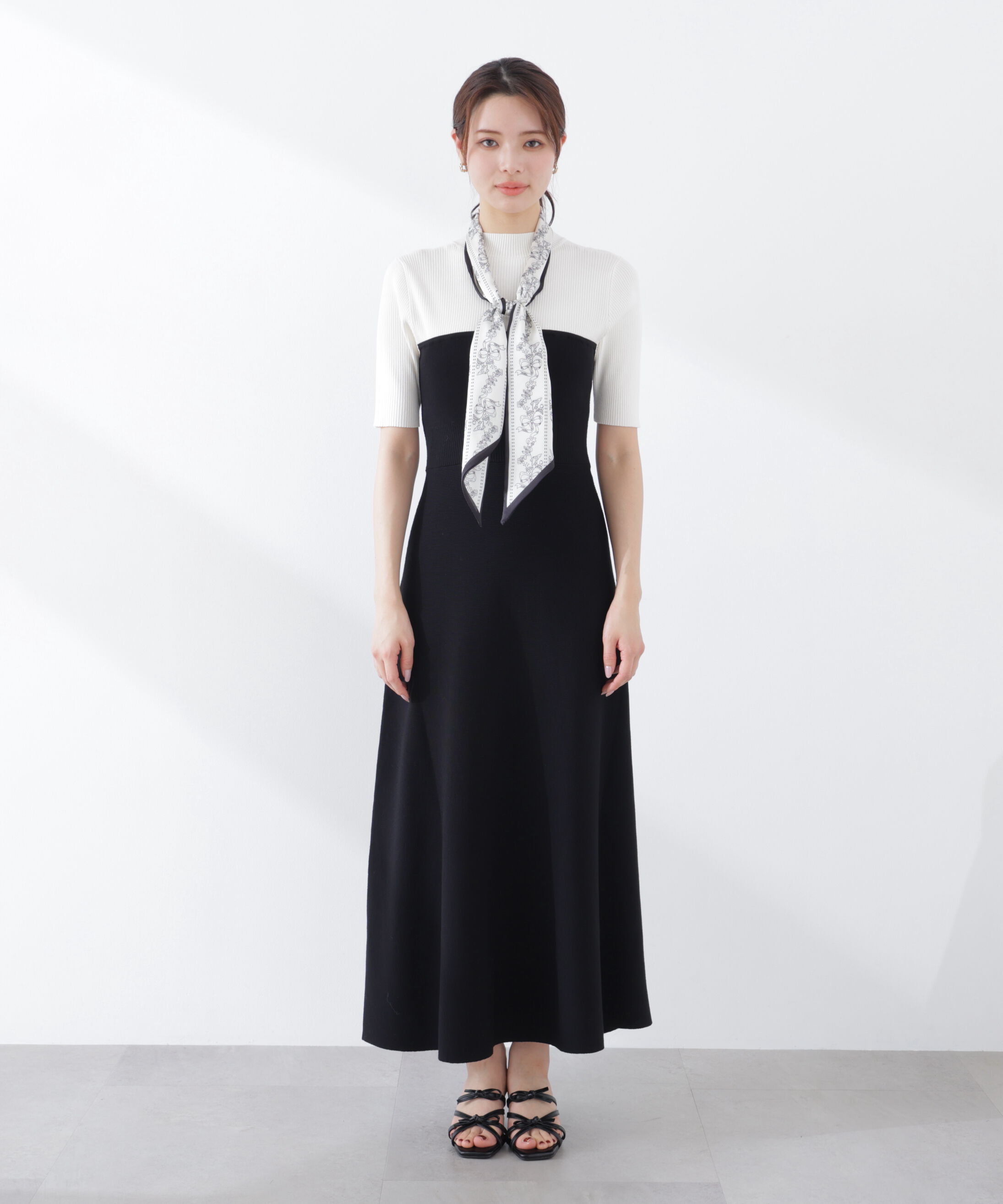 PROPORTION BODY DRESSING「スカーフ付きニットワンピース　26SS」|ワンピース|