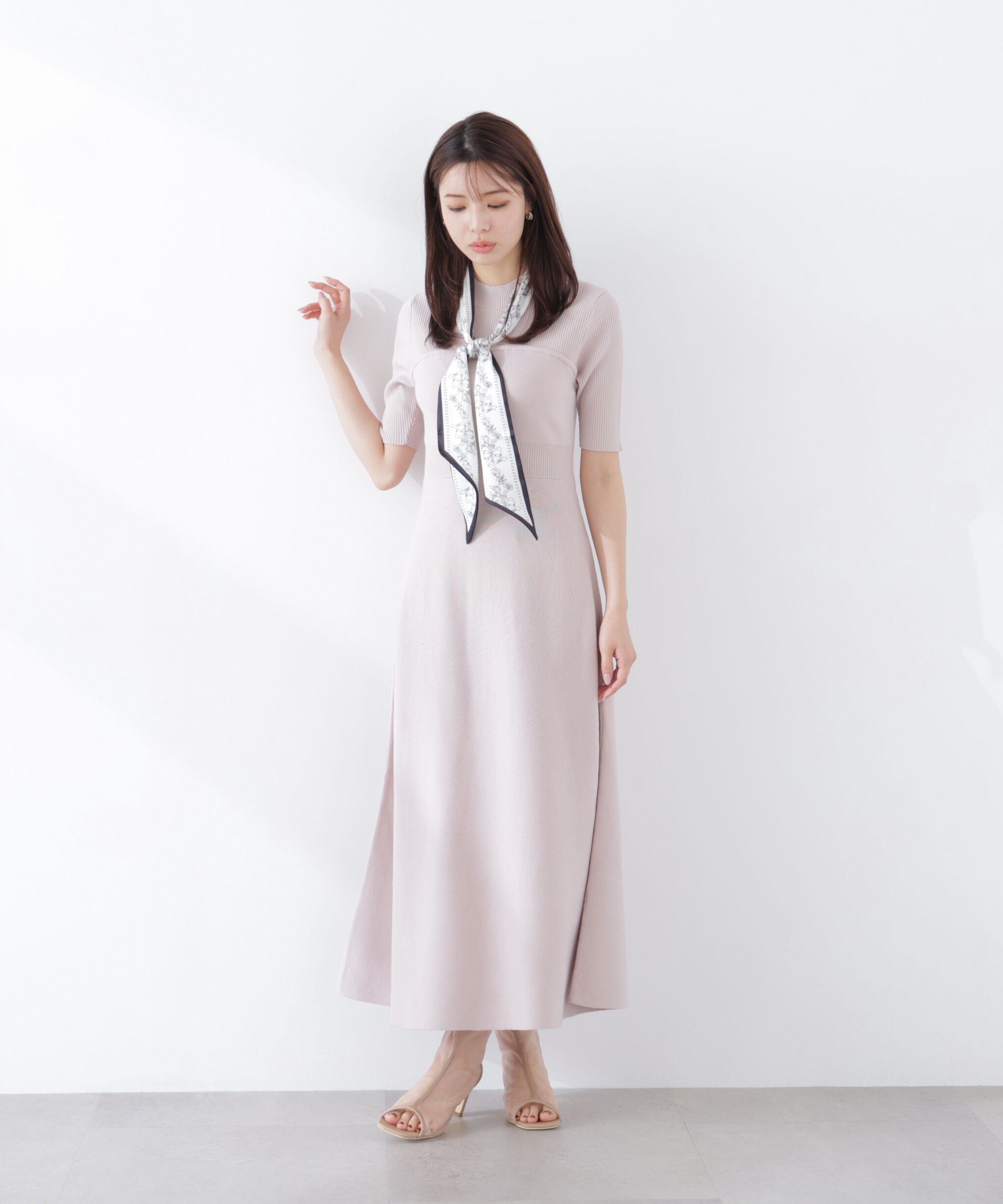 PROPORTION BODY DRESSING「スカーフ付きニットワンピース　26SS」|ワンピース|