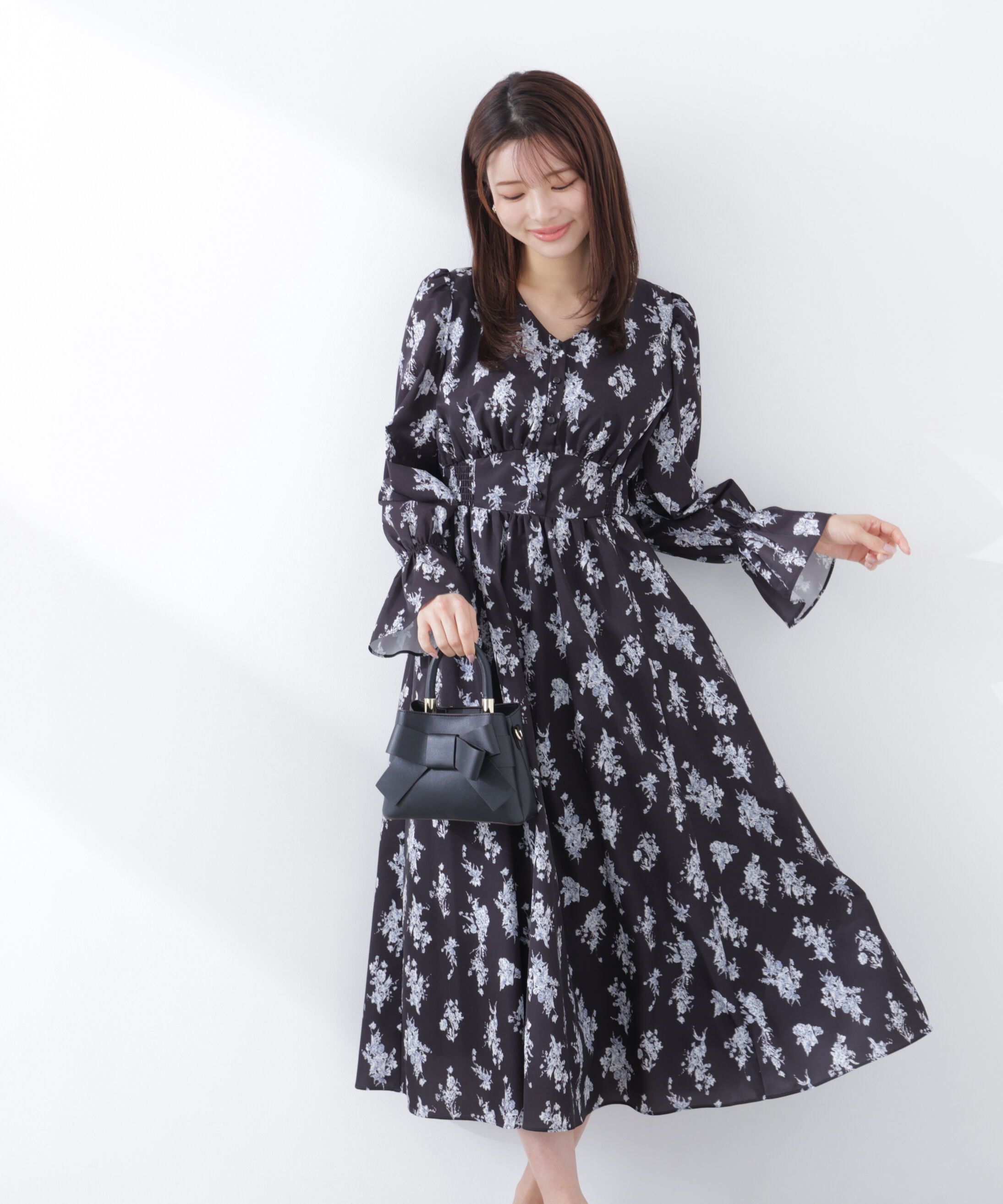 PROPORTION BODY DRESSING「フラワープリントワンピース　26SS」|ワンピース|ブラック&times;ホワ