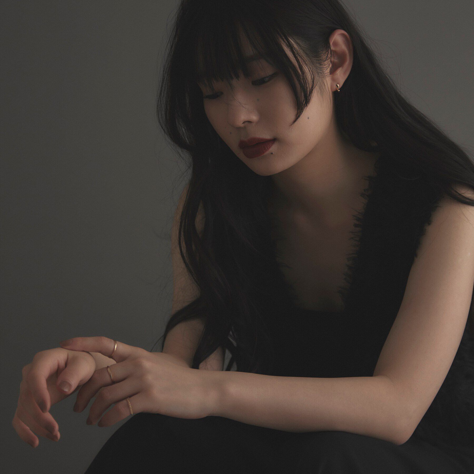 COCOSHNIK ONKITSCH「K10スキニーピンキーリング カーブチェーンモチーフ」|リング|