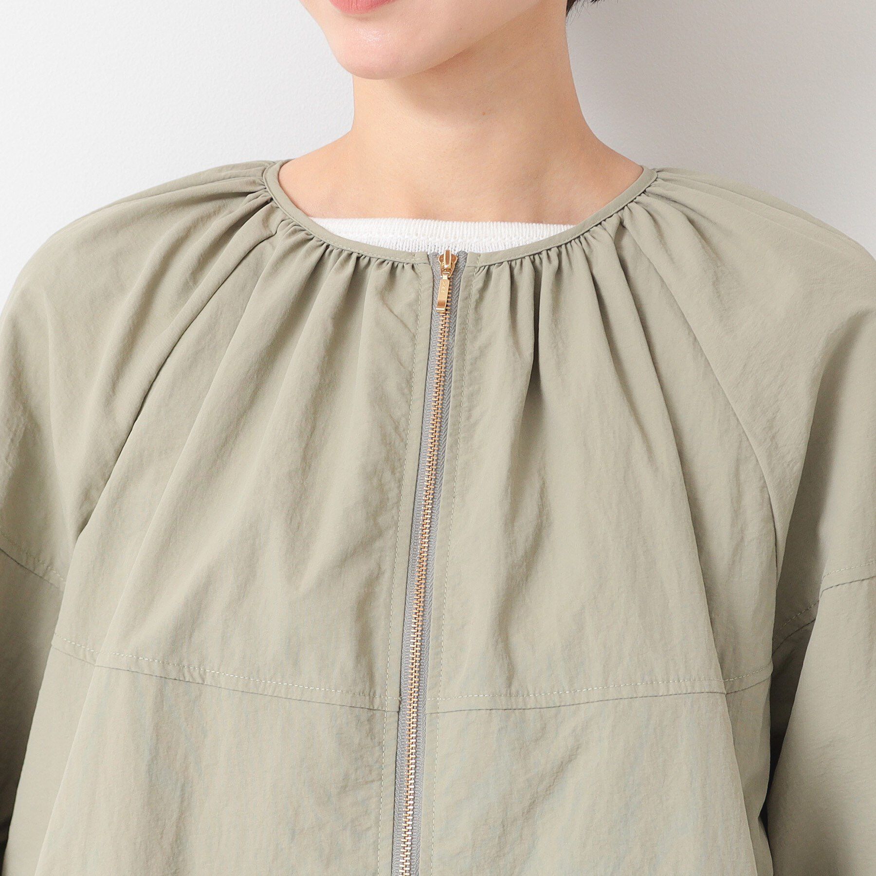 Dessin「【洗える】ギャザークルーネックブルゾン（S～L）」|ブルゾン・スタジャン|