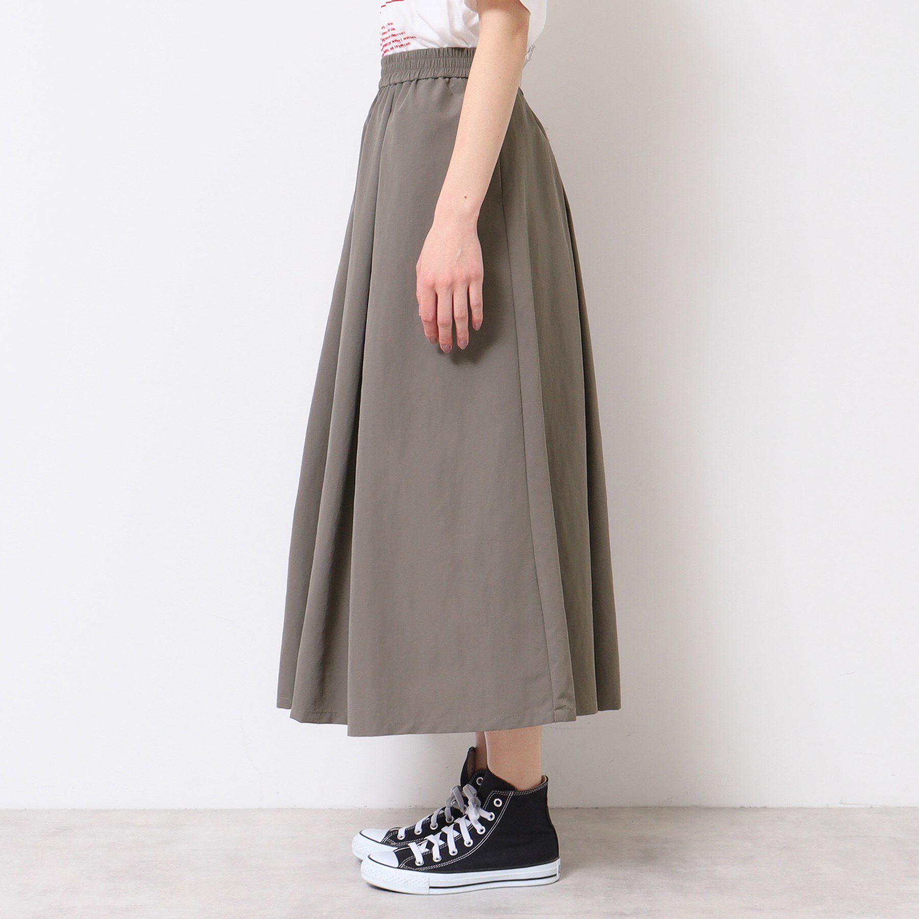 Dessin「【ウエストゴム・洗える】ナイロンフレアスカート」|スカート|