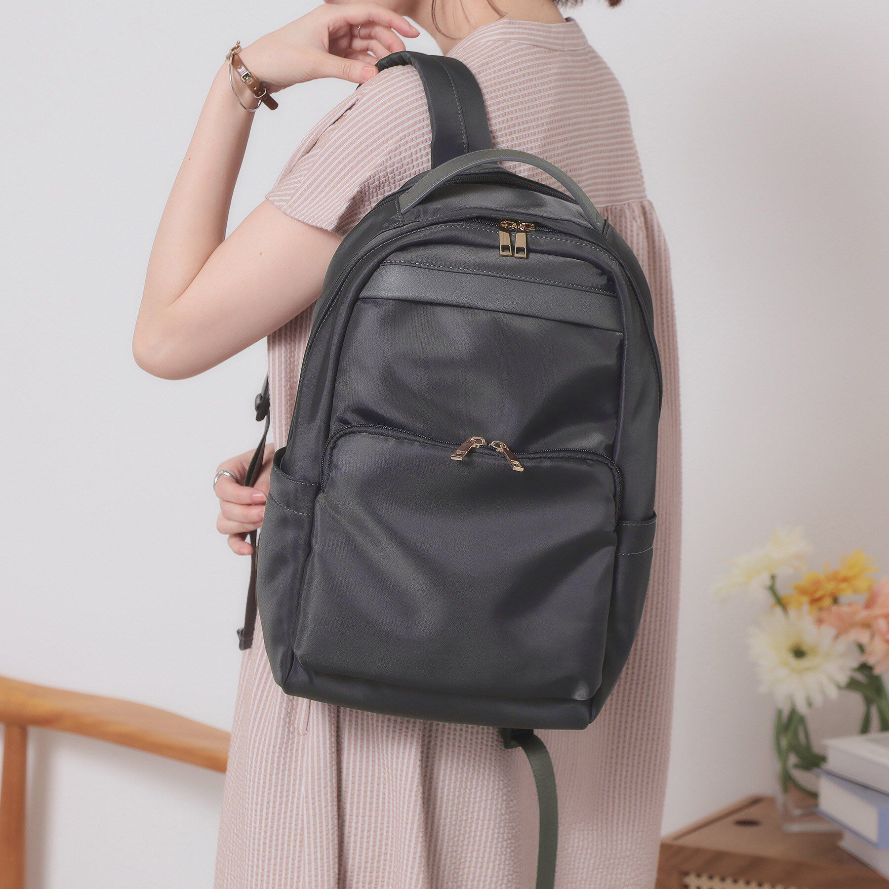 ITS&rsquo;DEMO「撥水13ポケットコンビリュック」|リュック|チャコールグレー(0