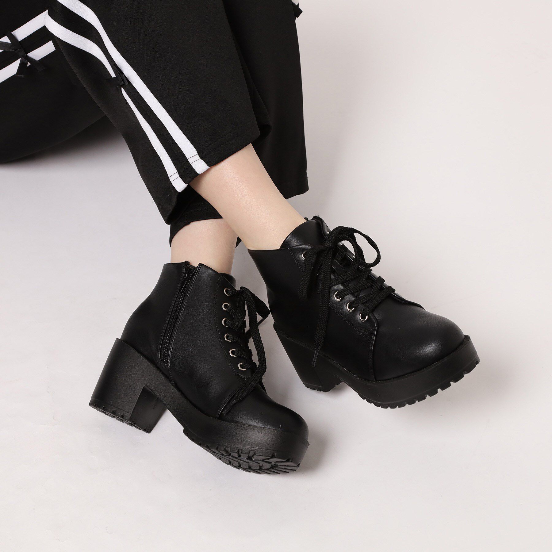 csT&P「一体厚底レースアップブーツ」|ショートブーツ|