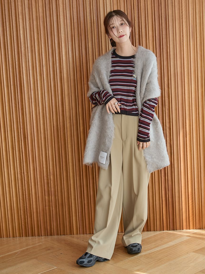 emmi atelier「タックワイドパンツ」|チノ|