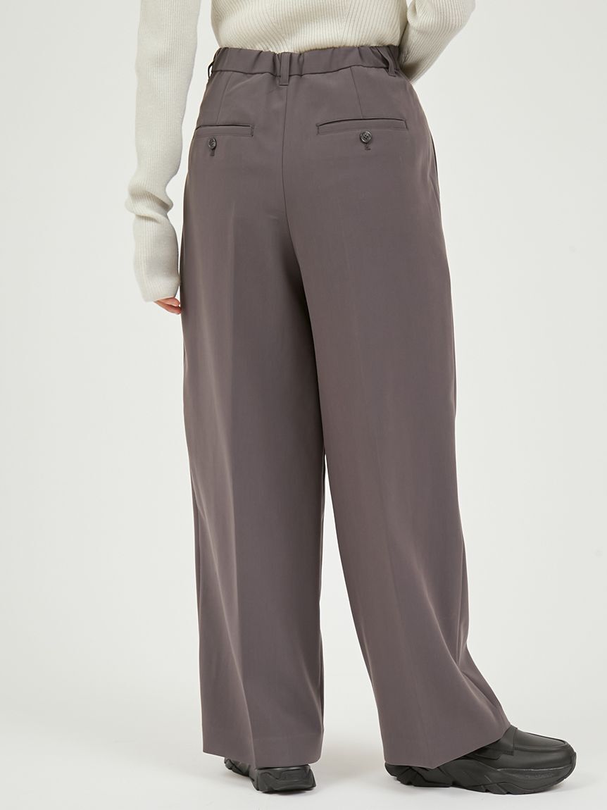emmi atelier「タックワイドパンツ」|チノ|
