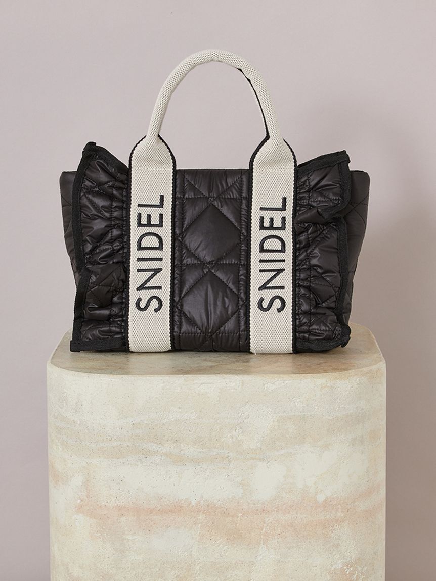 SNIDEL「フリルキルティングロゴバッグ」|ハンドバッグ|BLK