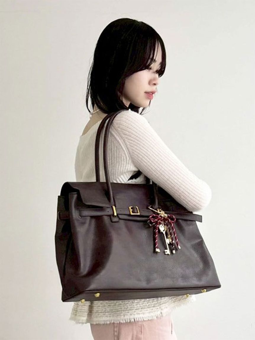 LILY BROWN「ベルテッドラージショルダーバッグ」|ショルダー・メッセンジャー|BRW