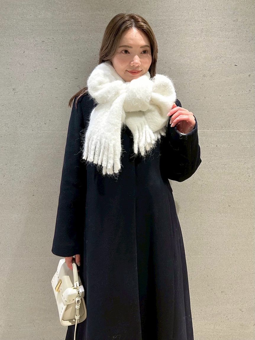 CELFORD「カリグラフィーロゴ刺繍ポイントシャギーストール」|マフラー|