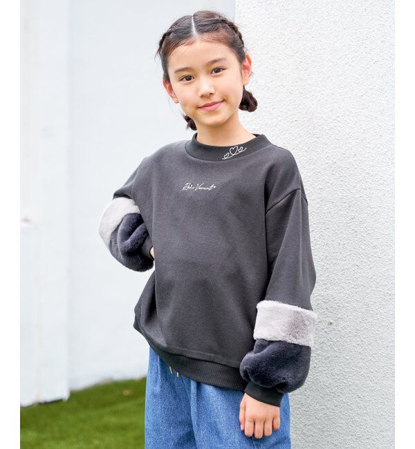 ikka kids「袖ファー刺繍ラインストーンプルオーバー（120~160cm）」|Tシャツ・カットソー|