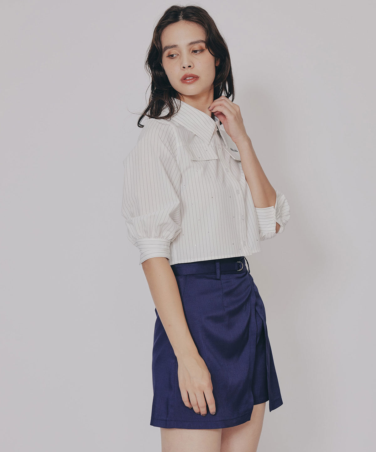 REDYAZEL「ビジューロゴストライプシャツブラウス」|シャツ・ブラウス|