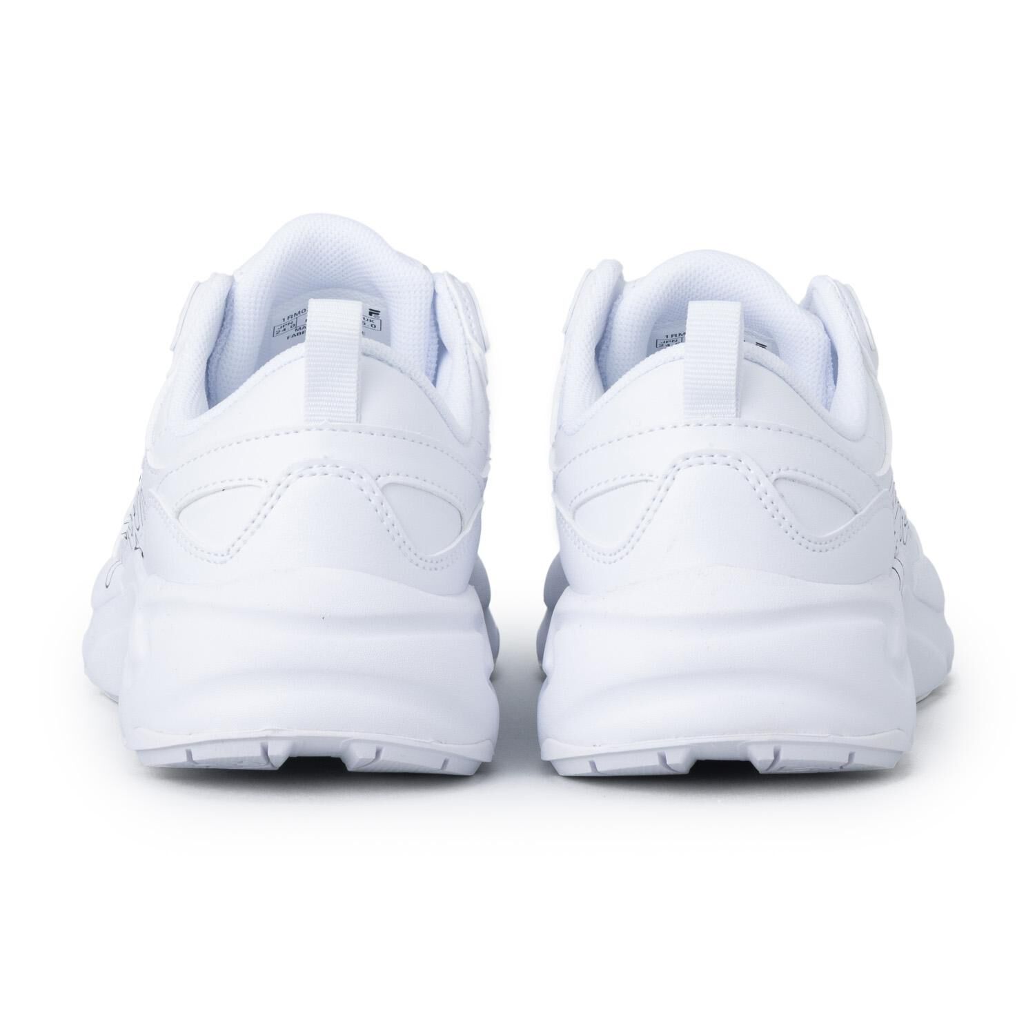 FILA「【FILA】RAY TRAINER v2」|スニーカー|