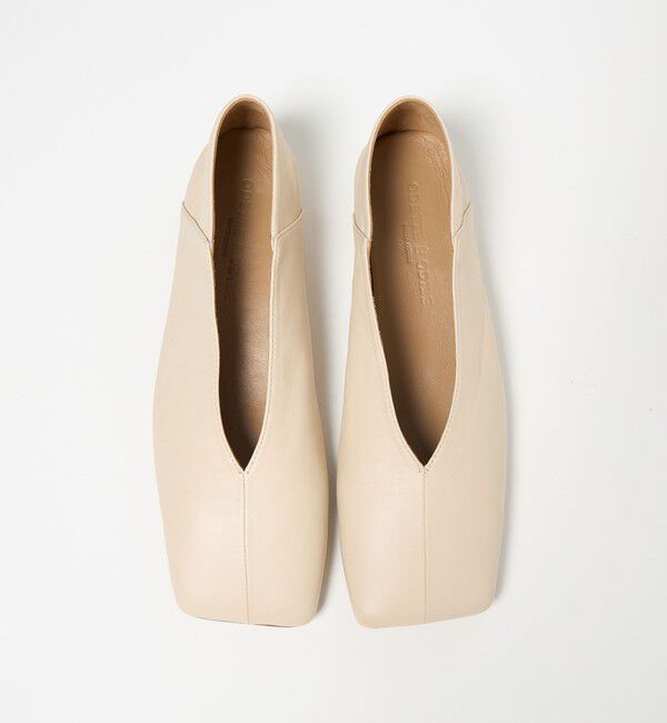 ODETTE E ODILE「オブリークスクエアトゥフラット15&darr;&uarr;」|パンプス|