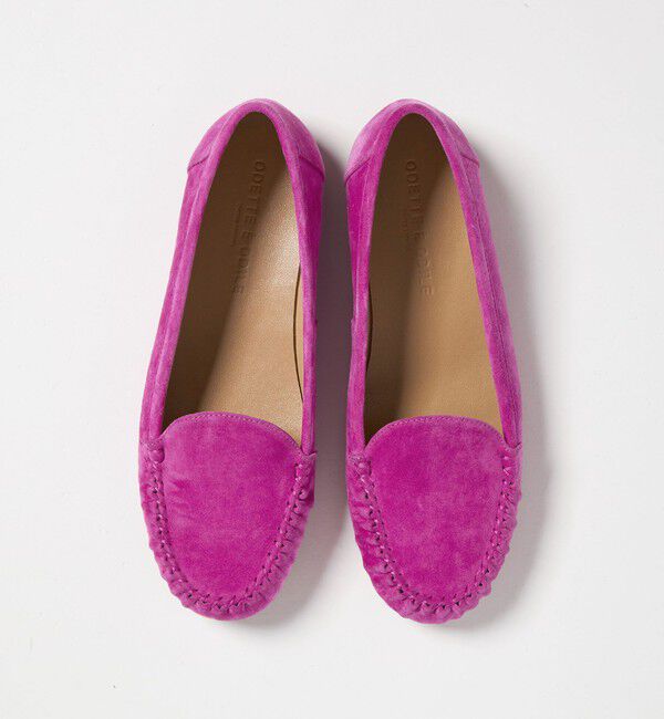 ODETTE E ODILE「プレーンハンドソーンモカ フラット15&uarr;」|モカシン|PINK