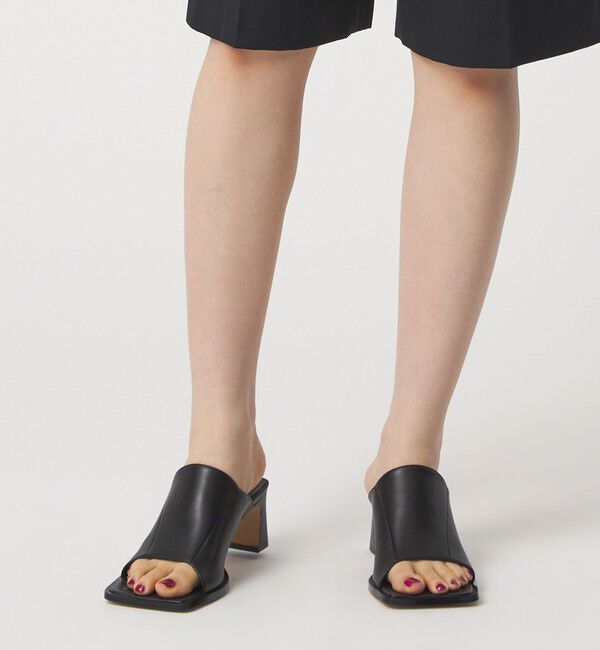 ODETTE E ODILE「ワイドスクエアミュール サンダル60」|サンダル|