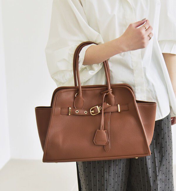 quaranciel「quaranciel: 2way 金具 ベルト スクエア トート バッグ（A4対応）」|トートバッグ|