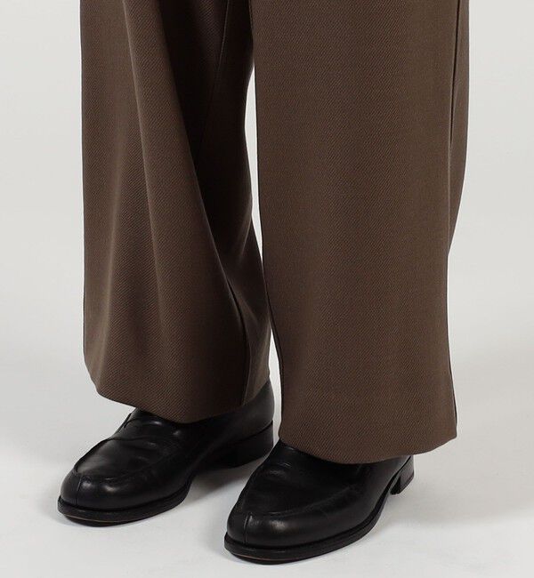 TOMORROWLAND MENS「ウールギャバジン ノープリーツバレルパンツ」|スラックス|