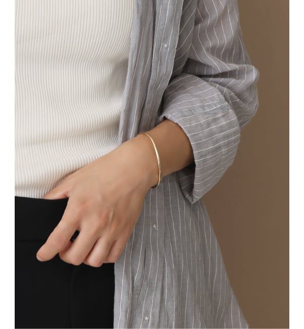 Lilas by Spick&Span「《予約》2.5パイプC型バングル K10」|ブレスレット・バングル|