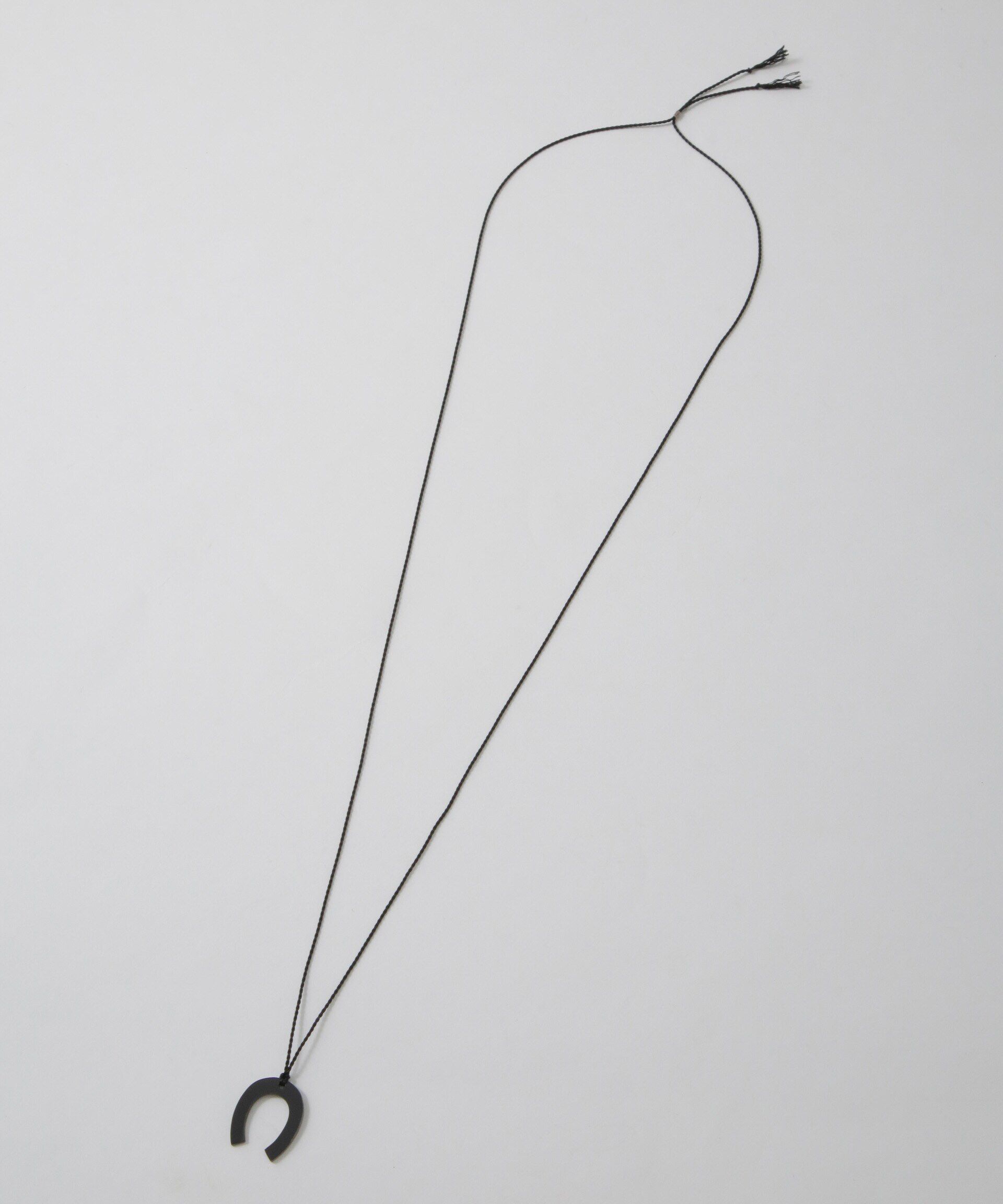 nano･universe「on the sunny side of the street/別注 Small Horse Shoes Necklace」|ネックレス|ブラック
