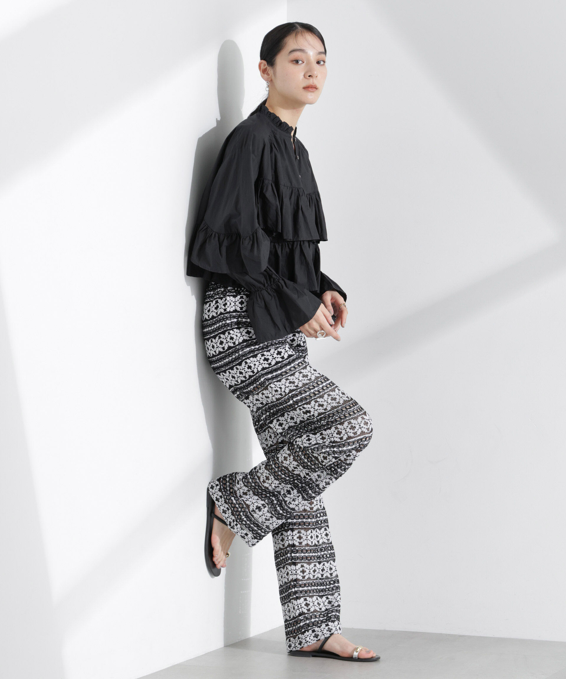 nano･universe「Sara mallika/COTTON VOLUMEFRILL SHORTBLOUSE」|シャツ・ブラウス|