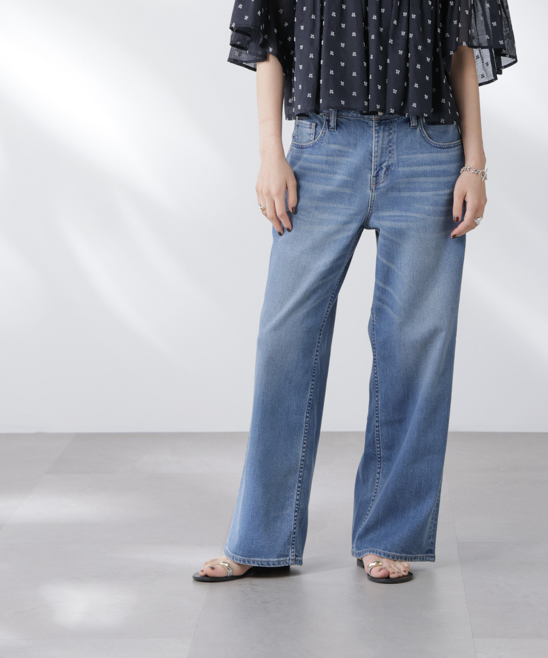 nano･universe「Healthy DENIM/別注 Pink Pepper Midrise ワイドデニム」|チノ|