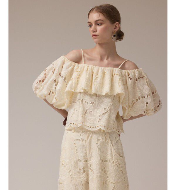 GRACE CONTINENTAL「カットワークオフショルトップ」|その他|