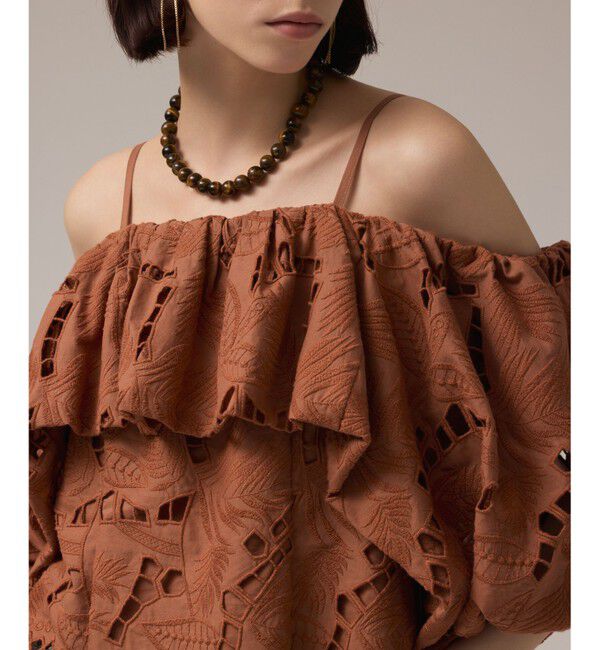 GRACE CONTINENTAL「カットワークオフショルトップ」|その他|