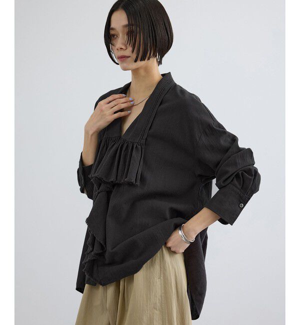 SALON adam et rope'「アンティークライクフリルブラウス / イージーケア」|シャツ・ブラウス|チャコール(06)