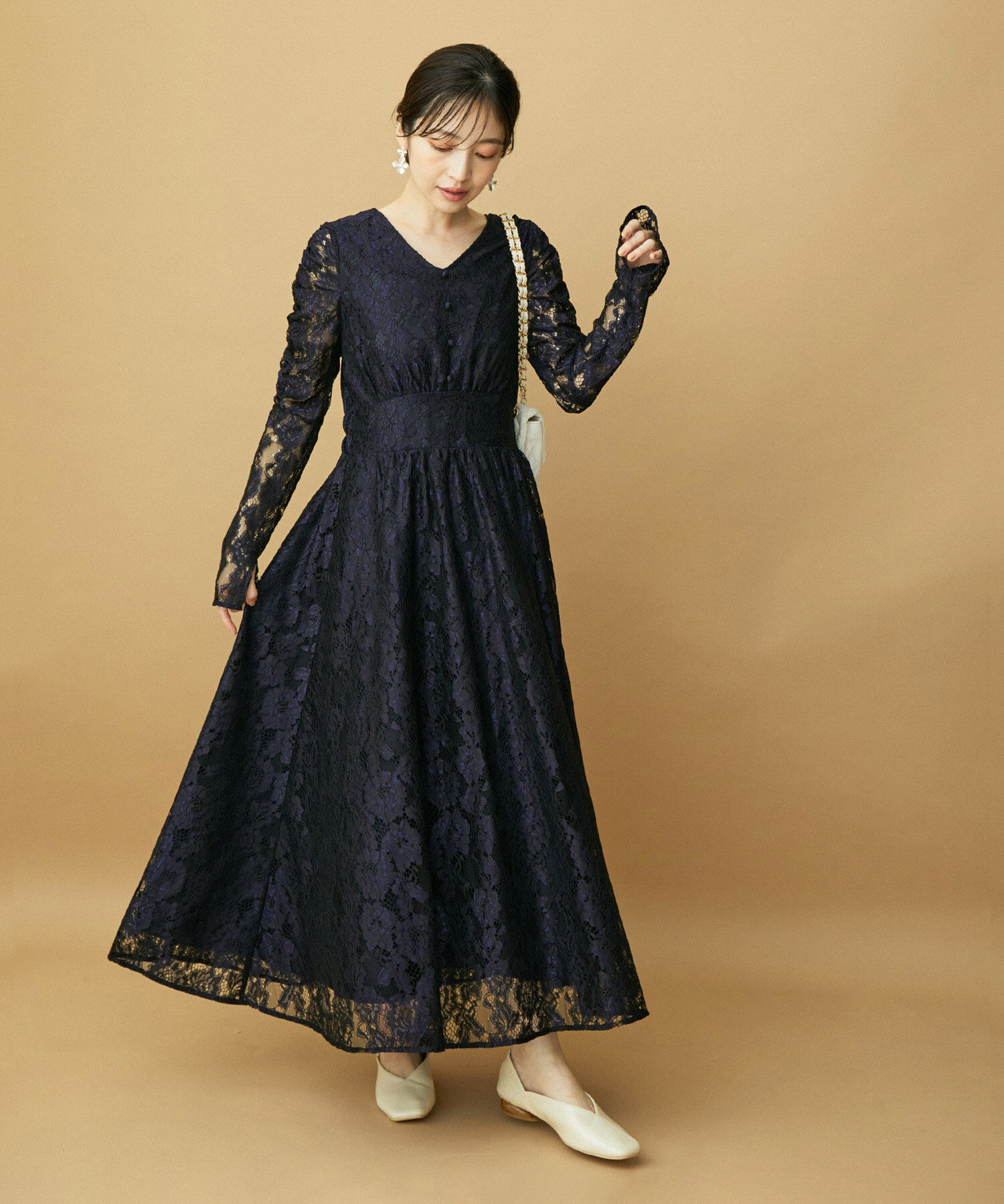 VIS「【VIS DRESS】総レースバックオープンワンピース」|ワンピース|