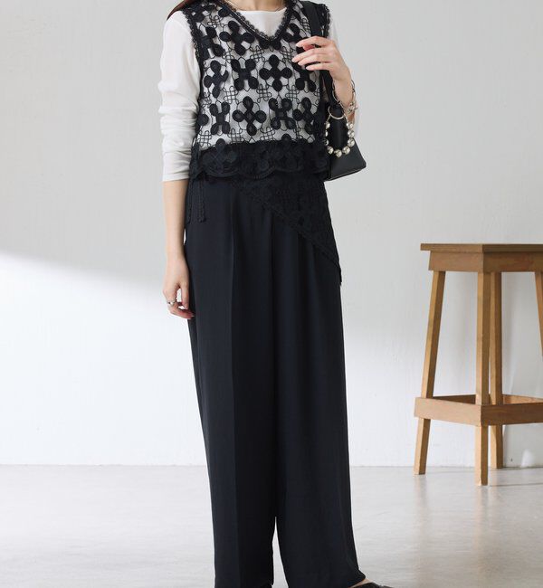  「【＋１アイテム】モチーフレース2WAYベスト」|シャツ・ブラウス|