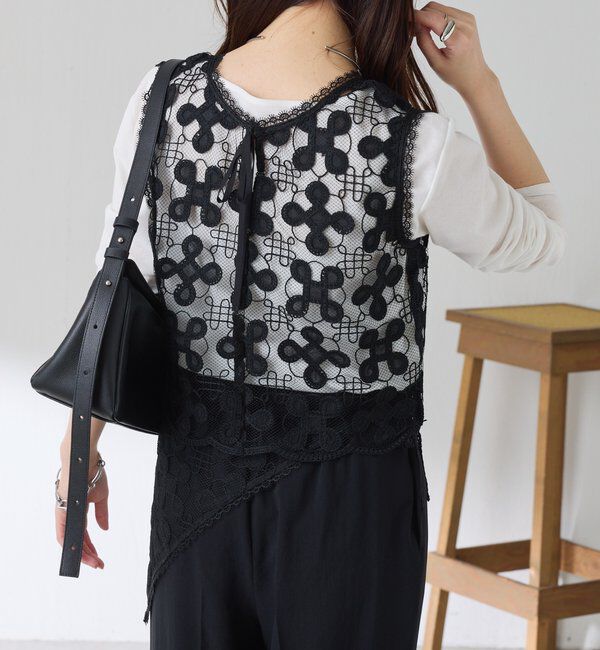  「【＋１アイテム】モチーフレース2WAYベスト」|シャツ・ブラウス|