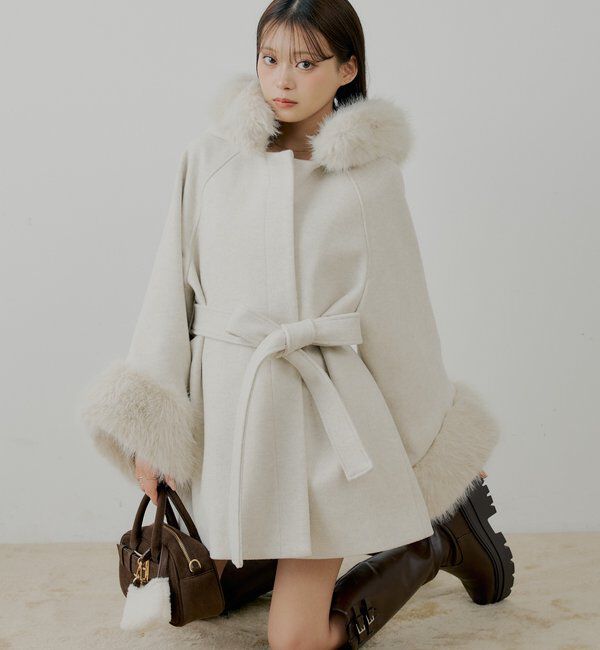  「【4色展開】ファー襟ケープコート」|その他|アイボリー