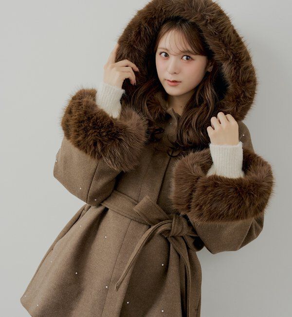  「ビジュー付きファー襟ケープコート」|その他|ブラウン