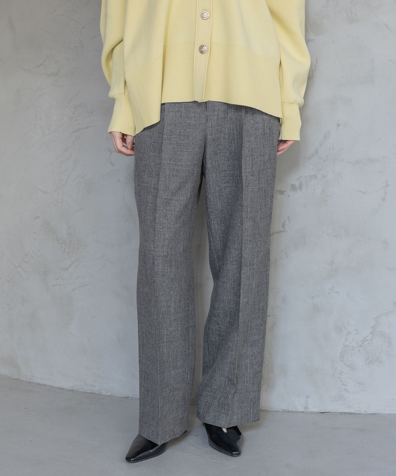 A part by 「【セットアップ着用可能】LNTストレートパンツ」|チノ|グレー