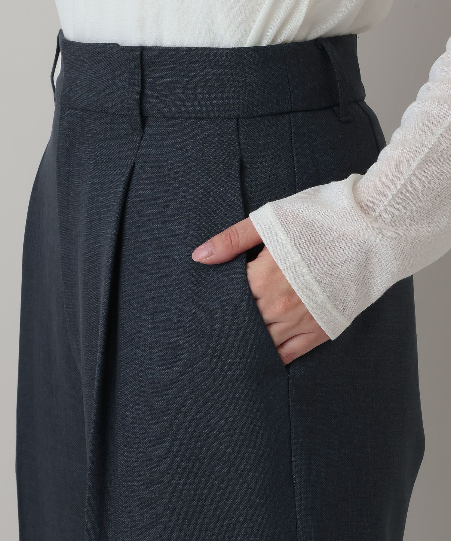 A part by 「【セットアップ着用可能】LNTストレートパンツ」|チノ|