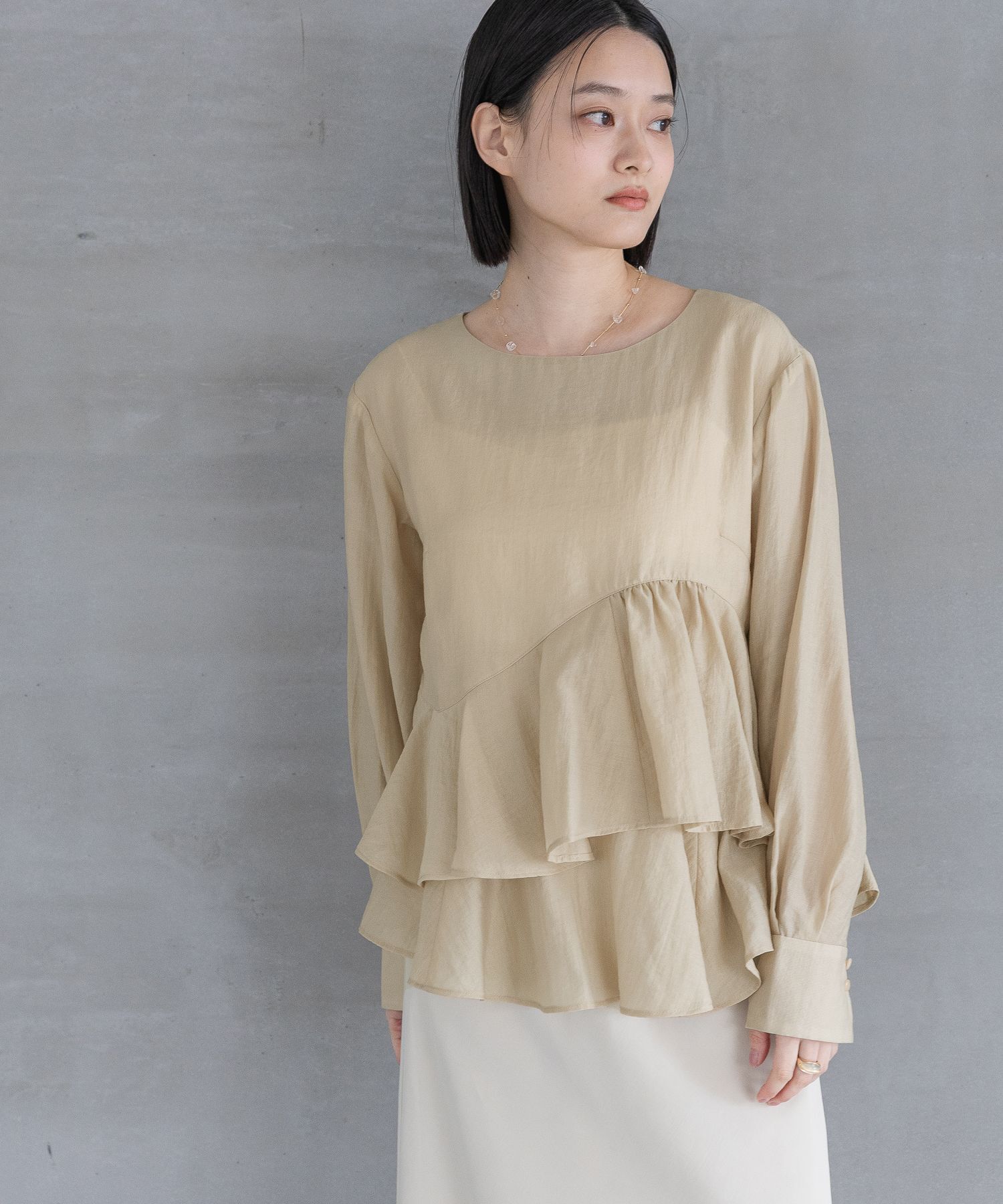 A part by 「 アシメペプラムブラウス」|シャツ・ブラウス|ベージュ