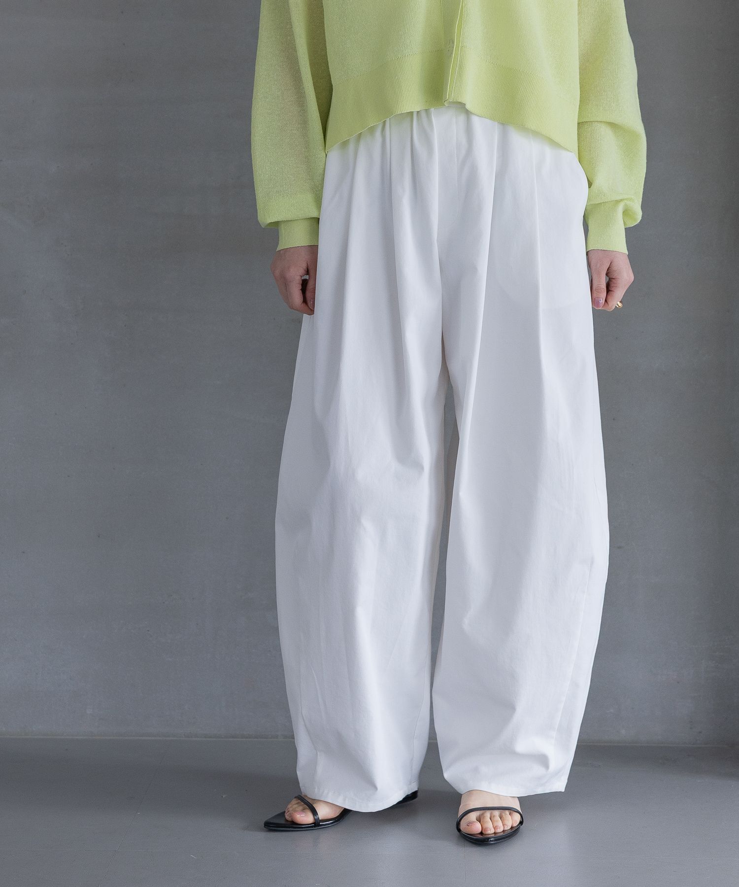 A part by 「【Sサイズ展開】コクーンボリュームパンツ2」|その他|オフホワイト