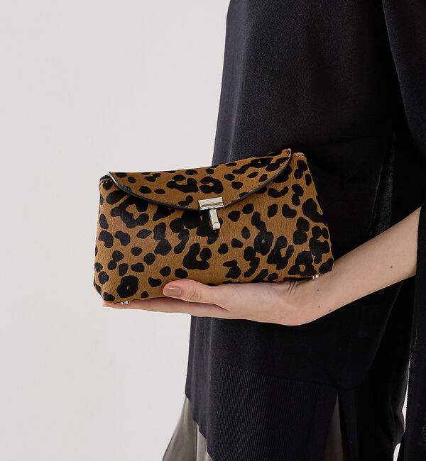 The Store by C' 「【TOTEME】Mini T-Lock Clutch／ミニクラッチバッグ」|クラッチバッグ|ブラウン