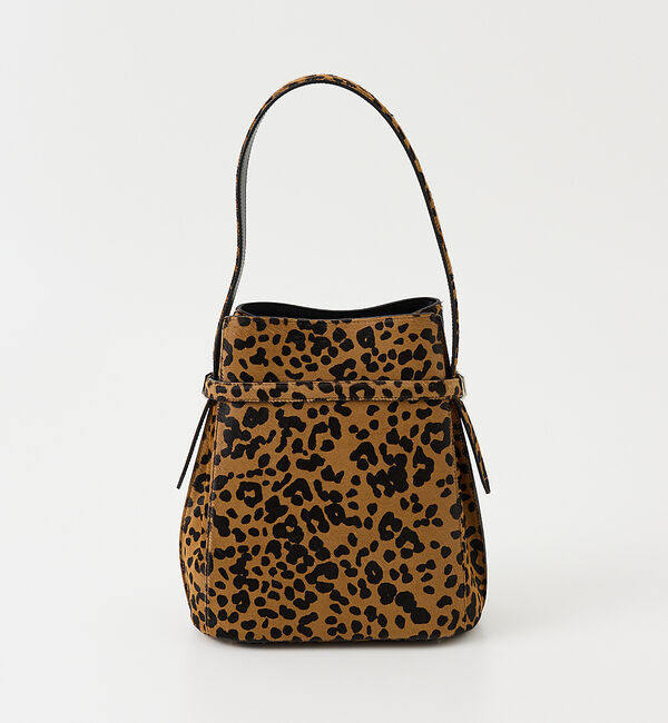 The Store by C' 「【TOTEME】BELTED PONY HAIR BUCKET BAG／ベルト付」|ハンドバッグ|