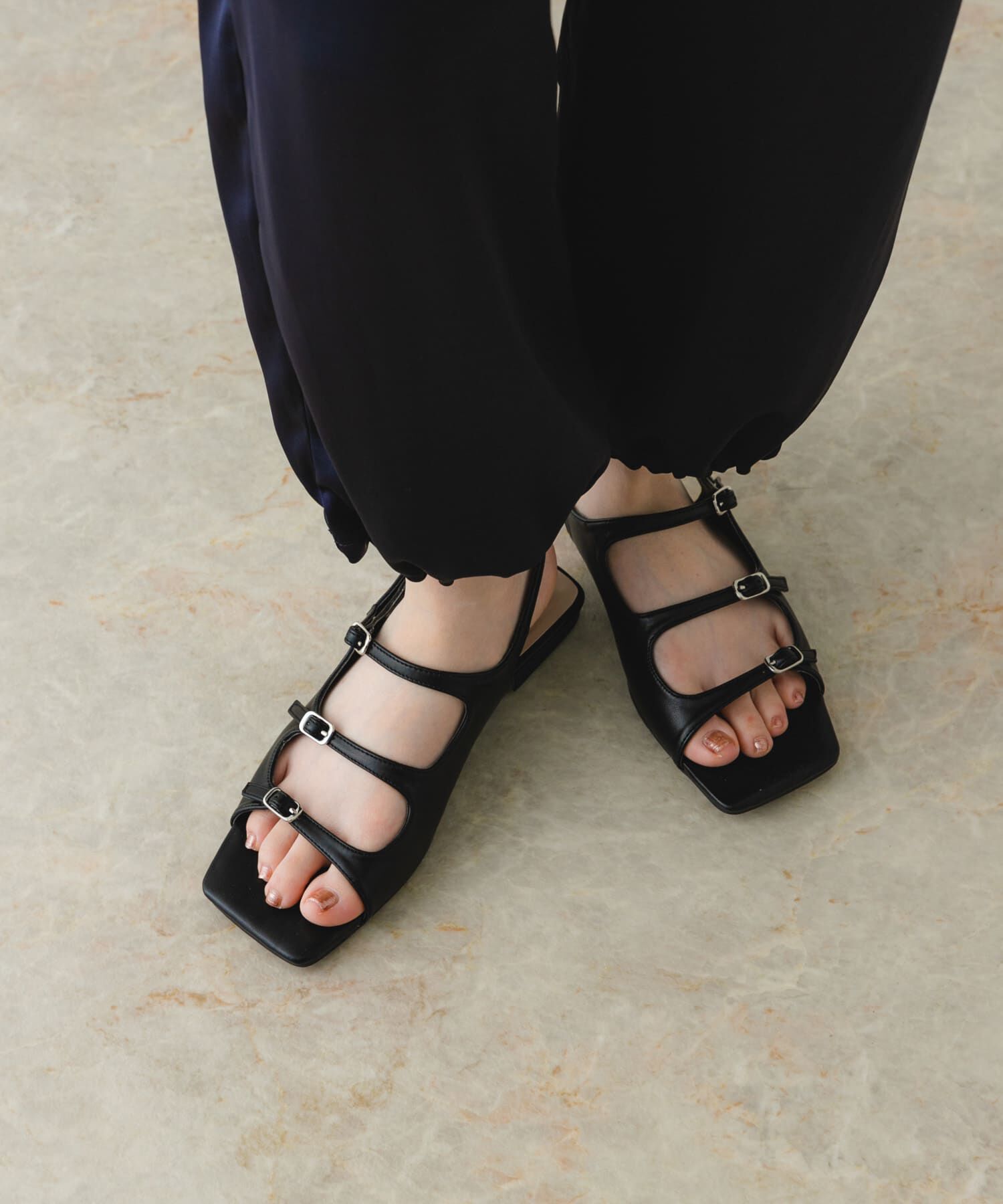 RODE SKO「ベルトフラットサンダル」|サンダル|