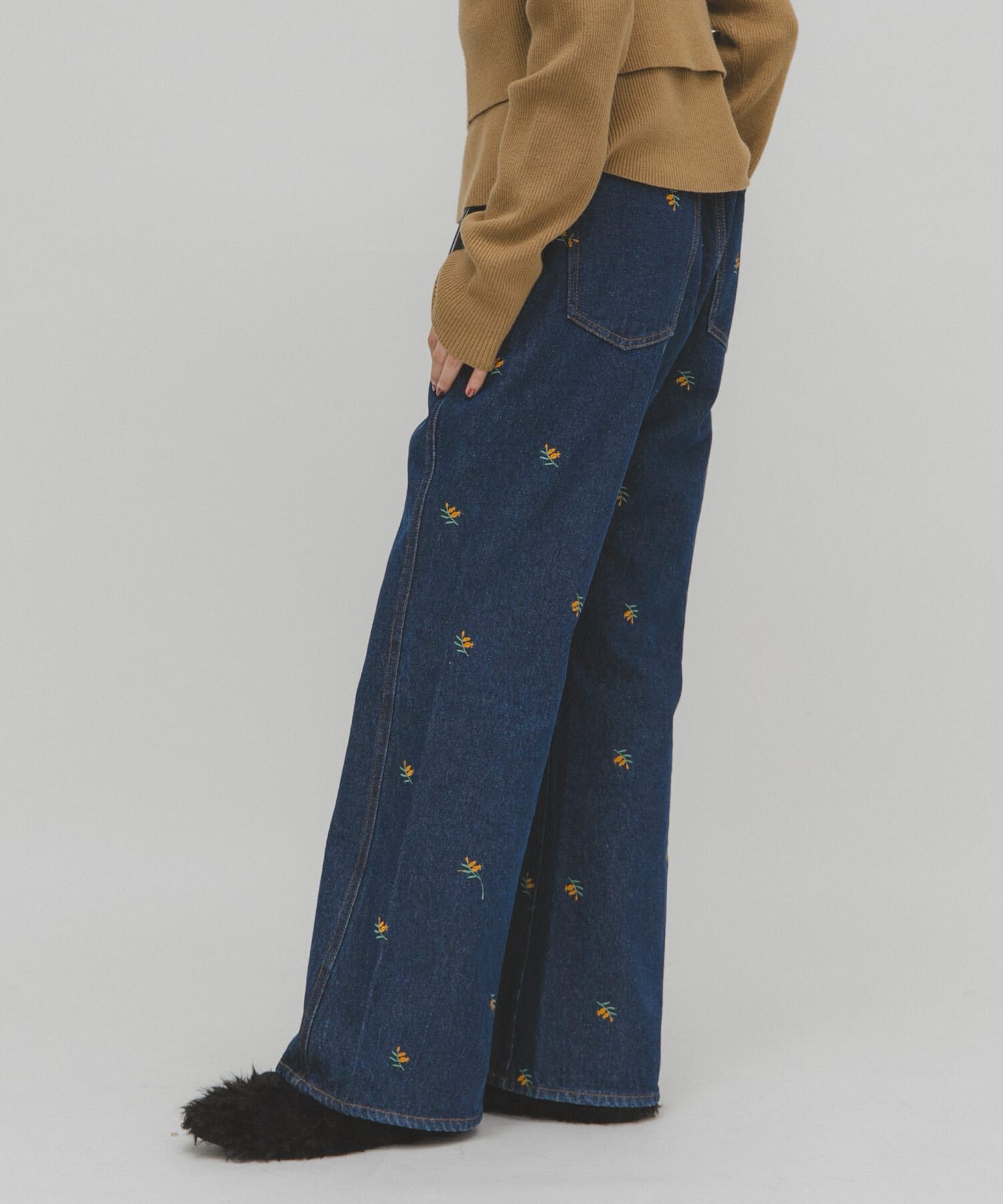  「シームポケットフレアデニム」|デニム|