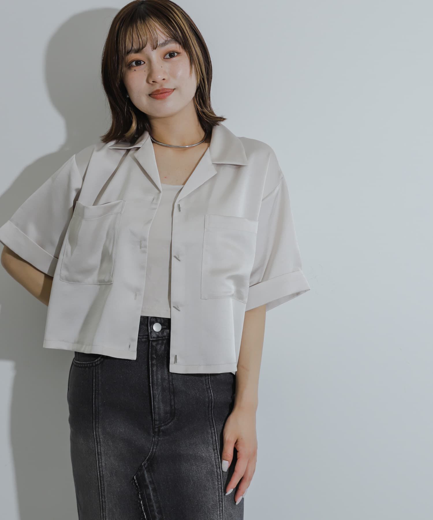 SENSE OF PLACE by URBAN RESEARCH「サテンオープンカラークロップドシャツ」|シャツ・ブラウス|