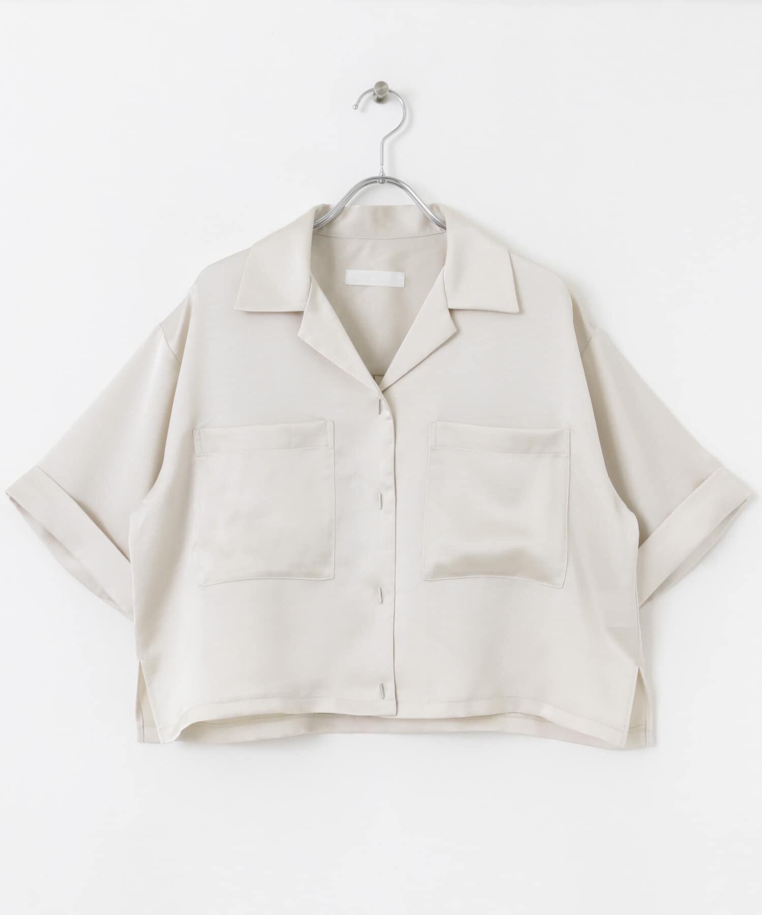 SENSE OF PLACE by URBAN RESEARCH「サテンオープンカラークロップドシャツ」|シャツ・ブラウス|