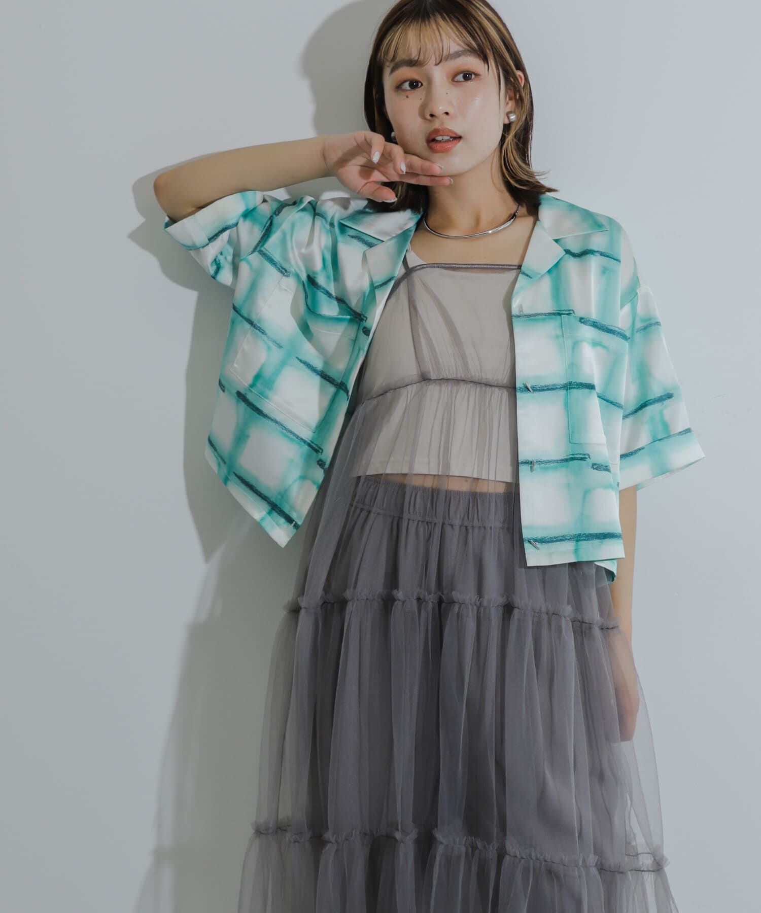 SENSE OF PLACE by URBAN RESEARCH「サテンオープンカラークロップドシャツ」|シャツ・ブラウス|