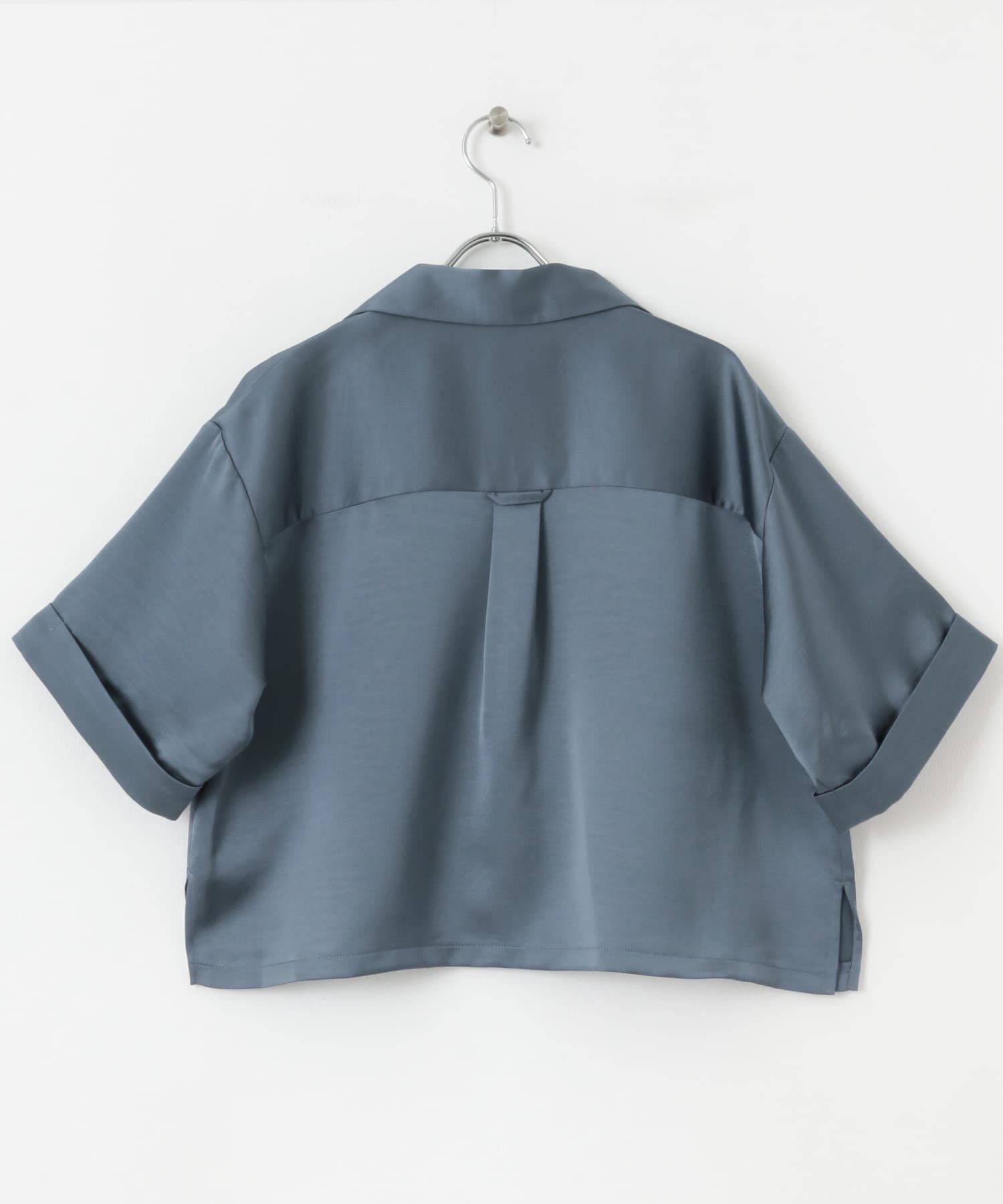 SENSE OF PLACE by URBAN RESEARCH「サテンオープンカラークロップドシャツ」|シャツ・ブラウス|