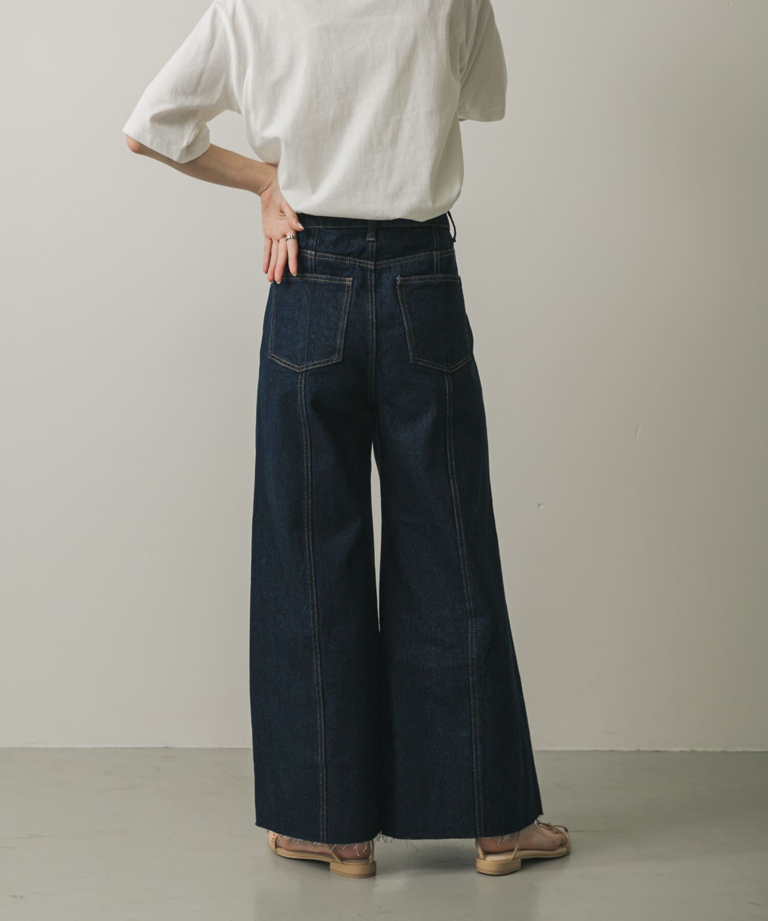 SENSE OF PLACE by URBAN RESEARCH「ルーズフレアデニム」|デニム|