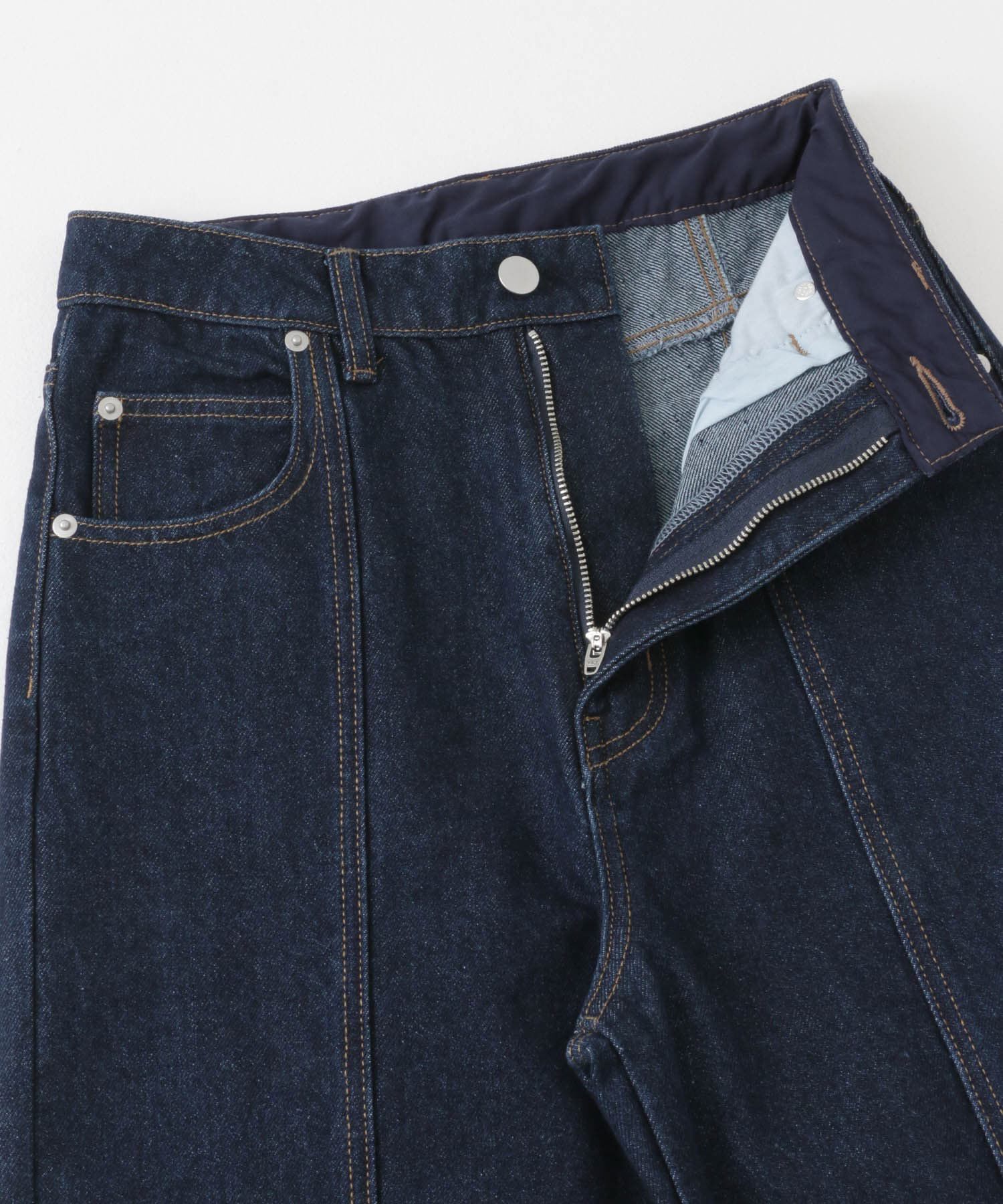 SENSE OF PLACE by URBAN RESEARCH「ルーズフレアデニム」|デニム|