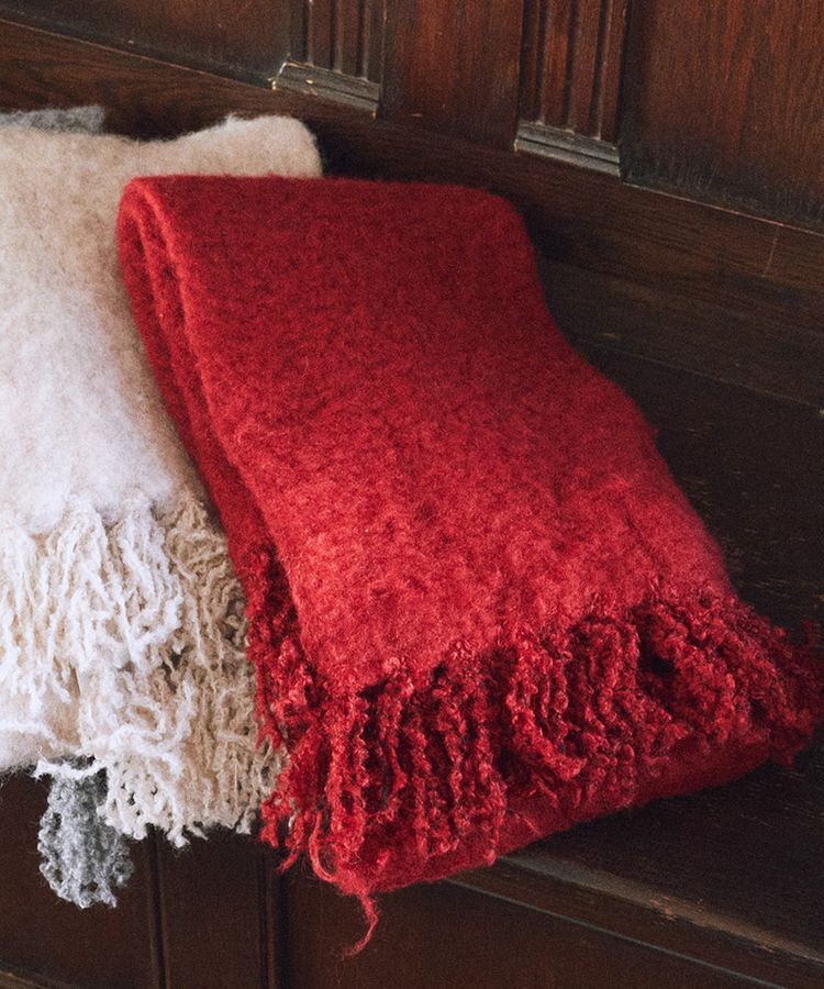 earth music&ecology「ループヤーンフリンジマフラー」|マフラー|Red