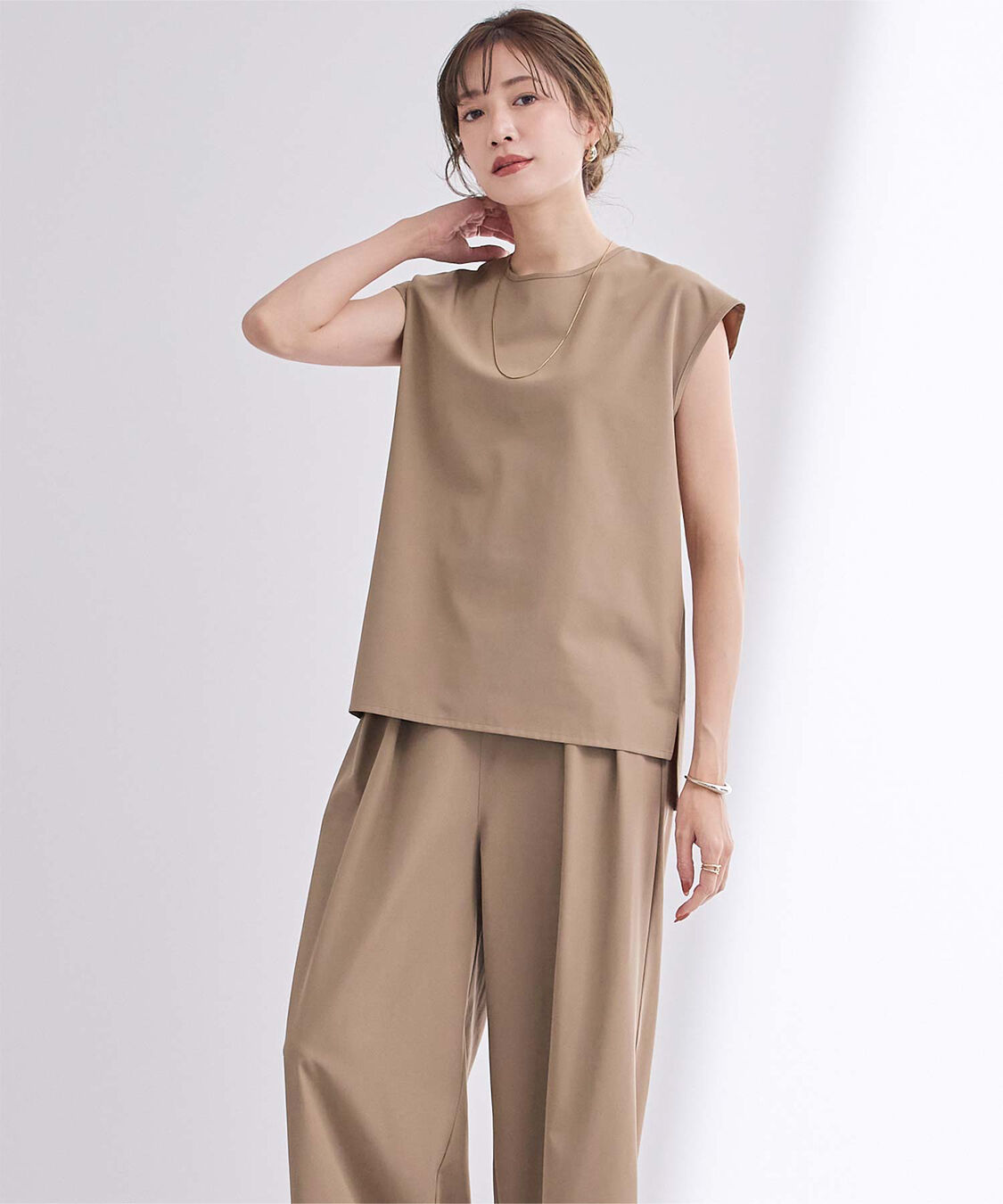 ur's「撥水フレンチスリーブトップス」|Tシャツ・カットソー|