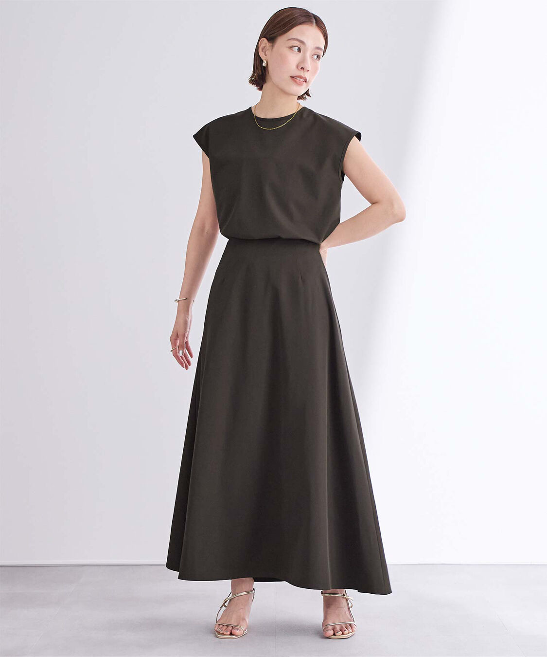 ur's「撥水フレンチスリーブトップス」|Tシャツ・カットソー|